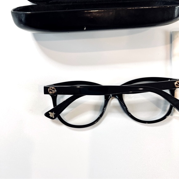 Gucci Black Eyeglass Frames - Picture 4 of 12